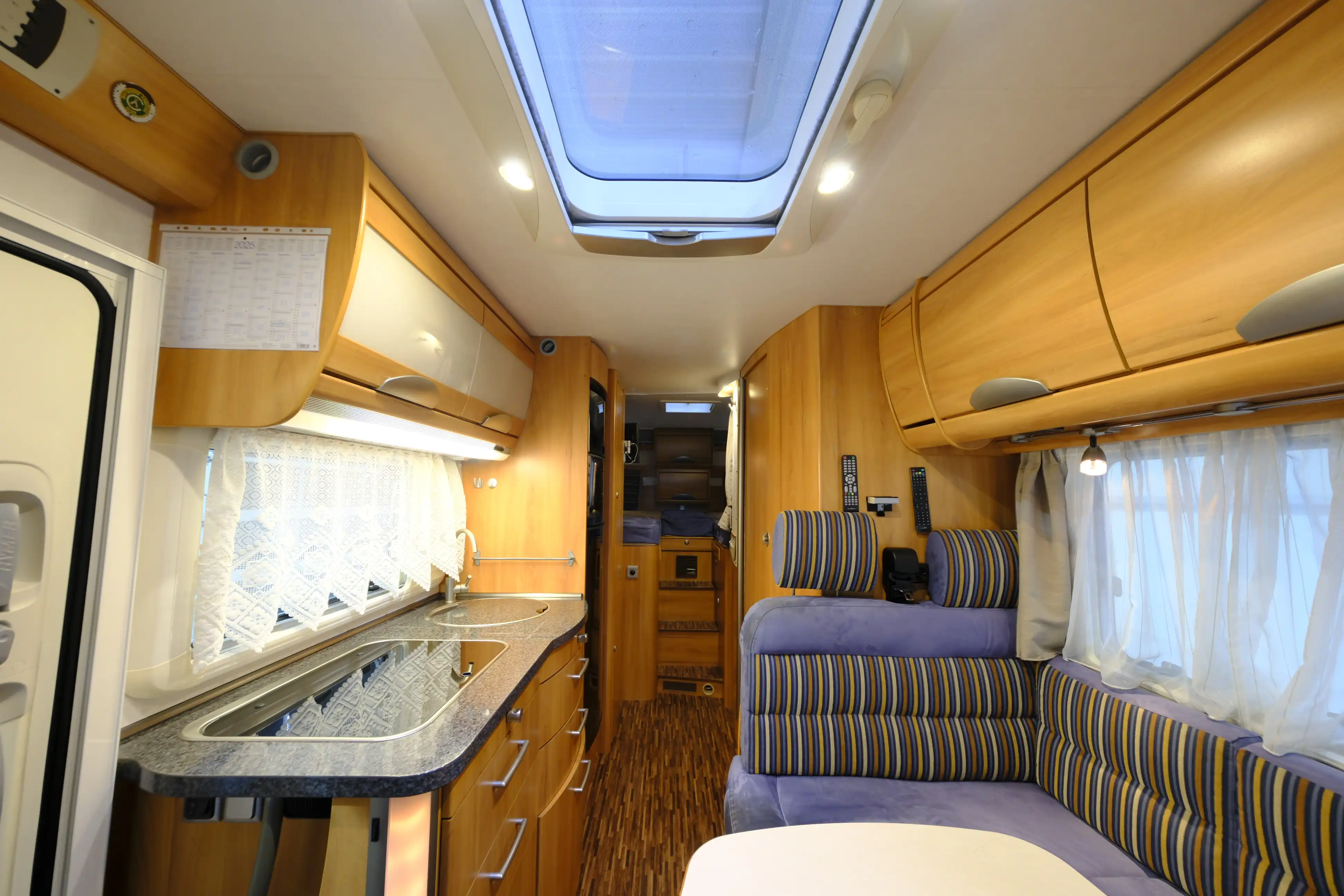 HYMER-ERIBA B 675 SL - Ansicht 9
